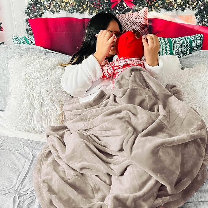 Bedsure GentleSoft Fleece Blankets Twin Size Oxford Tan - 300GSM Lightweight Plush Fuzzy Cozy Soft Blanket for Bed, Sofa, Couch, Travel, Camping, 60x80 inches