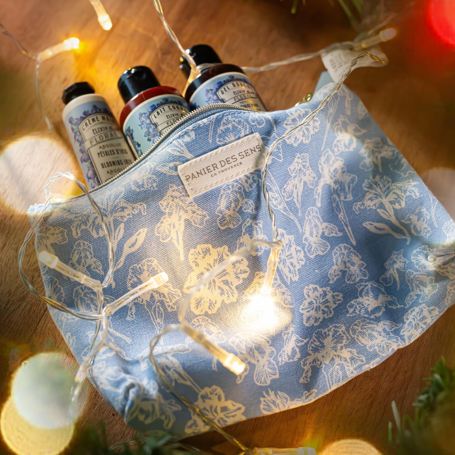 Panier des Sens – Iris Hydrating Set for Women – Body Lotion + Shower Gel + Hand Cream - Travel pouch included - Body Care Kit with 96% Natural Ingredients – Self Care Gifts for women