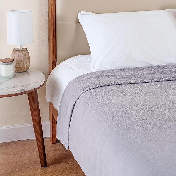 Berkshire Blanket Microfleece King Size Bed Blanket Chateau Gray,Lightweight Soft Breathable Plush Micro Fleece Blanket for Bed Couch Sofa,90x108 Inches