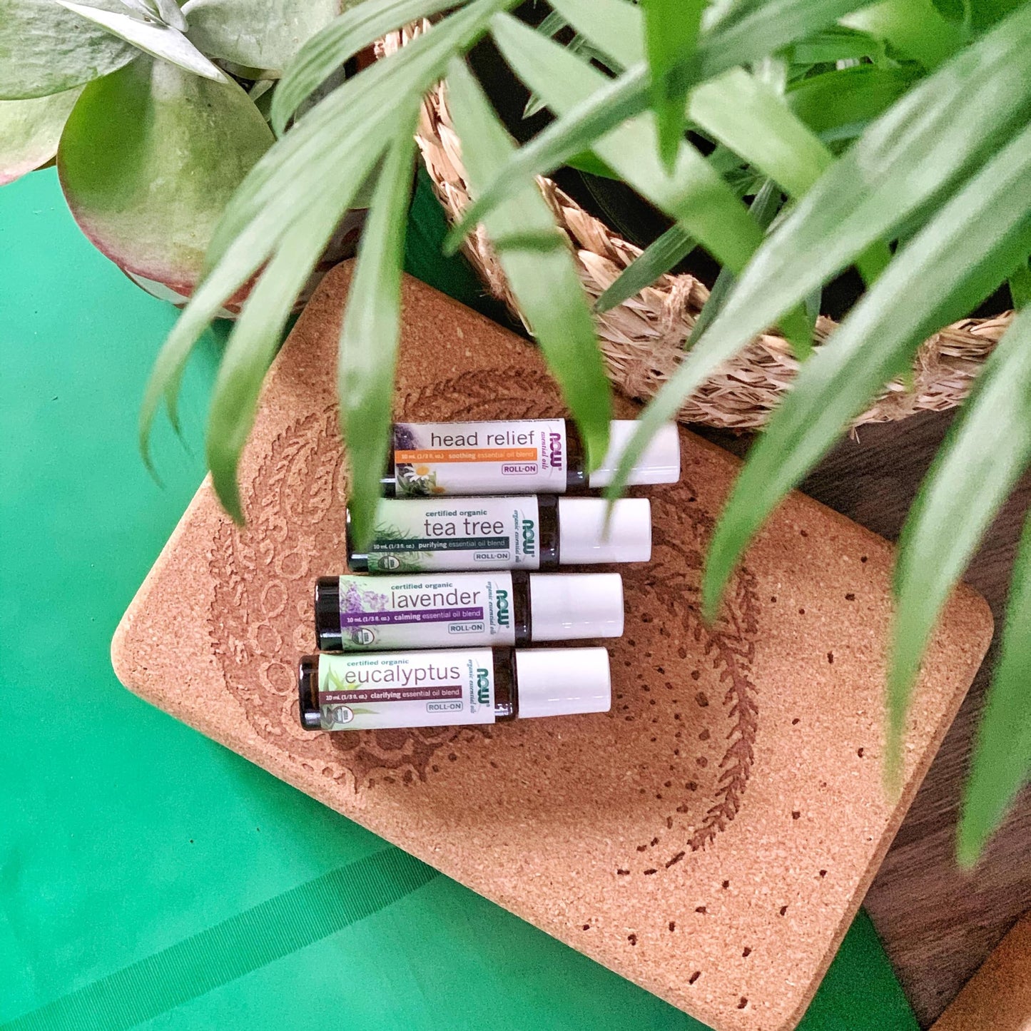 NOW Essential Oils, Mind That Energy Roll On, Non-GMO Project Verified, Focusing Blend, Steam Distilled, Topical Aromatherapy, 10-mL