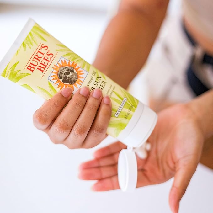 Burt's Bees After Sun Lotion with Hydrating Aloe Vera & Coconut Oil - Summer Essentials, Sunburn Relief, Natural After Sun Soother, 6 oz