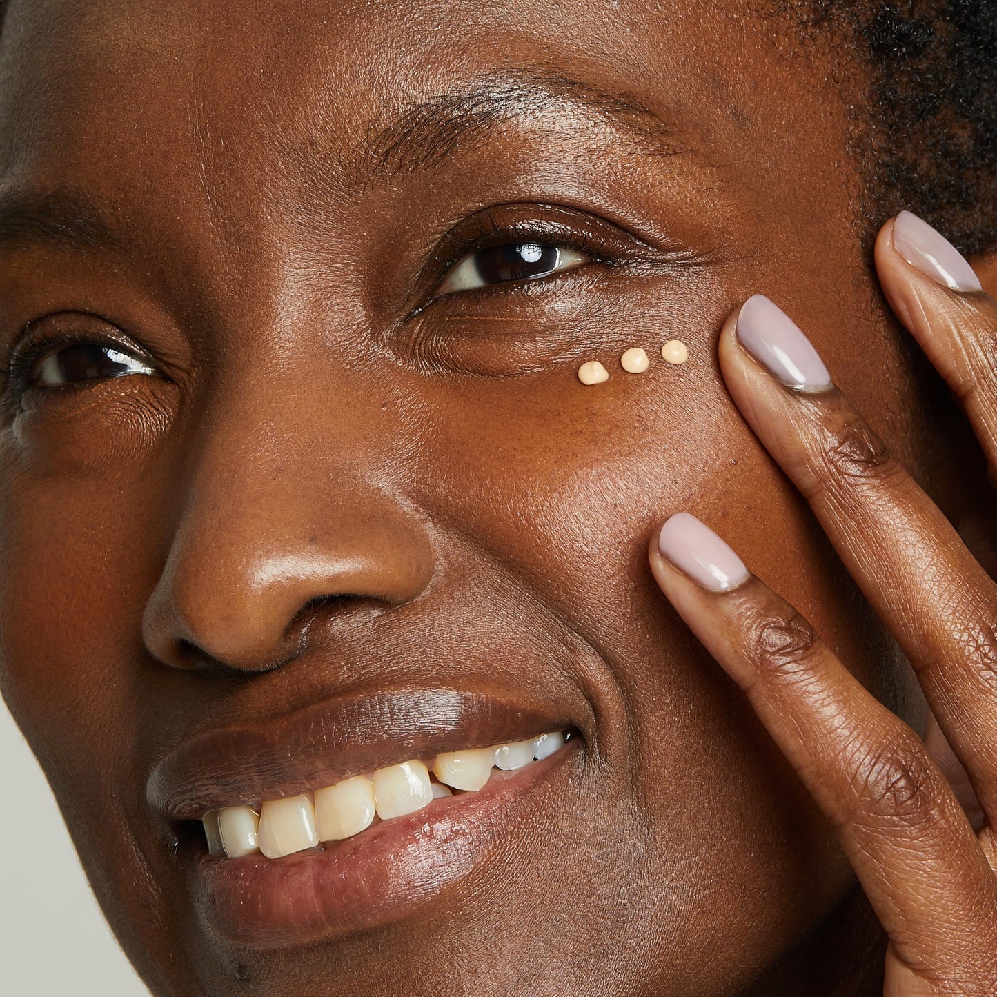 No7 Protect & Perfect Eye Cream - Intense Advanced Under Eye Cream for Dark Circles - Enriched with Hydrating Hyaluronic Acid and Nourishing Shea Butter to Revive Tired-Looking Eyes (0.5 Fl Oz)